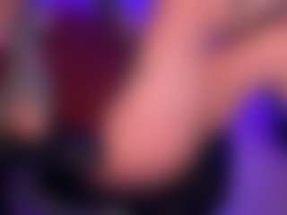 Live cam show with Pumpkin - Blonde Hair on alttransgirls
