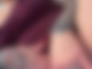Live cam show with Pumpkin - Blonde Hair on friskycurves.com