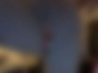 Live cam show with Pumpkin - Blonde Hair Curvy on studioflirtlive.com