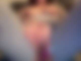 Live cam show with Pumpkin - Cosplay Curvy on CamwithHer