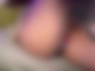 Live cam show with Pumpkin - Bedroom on Mixed Magazine Live