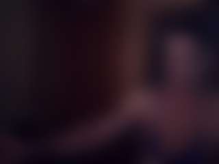 Live-sekscamshow van MarcbcnxXx and LiaSweet