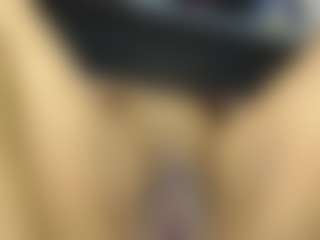 choco-milf's Live Sex Cam Show