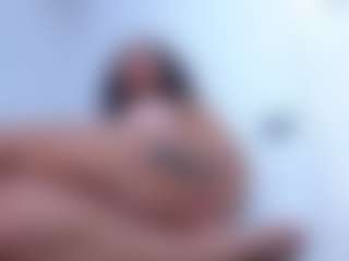 choco-milf's Live Sex Cam Show