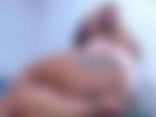 choco-milf's Live Sex Cam Show
