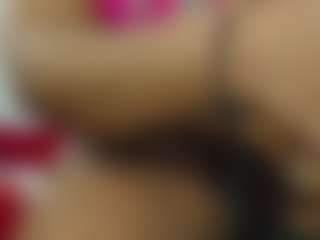 choco-milf's Live Sex Cam Show