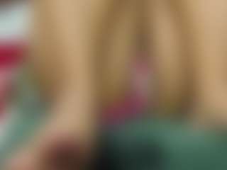 choco-milf's Live Sex Cam Show