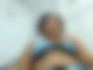 choco-milf's Live Sex Cam Show