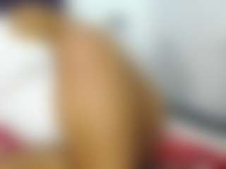 choco-milf's Live Sex Cam Show