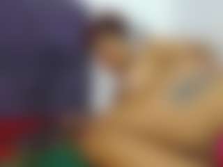 choco-milf's Live Sex Cam Show