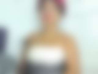 Live cam show with choco-milf - Flashing on Camming Site
