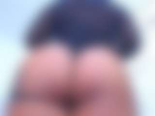 Live cam show with choco-milf - Ebony on Camsoda | colombia