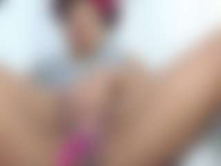 choco-milf's Live Sex Cam Show
