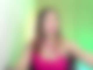 Live cam show with Itsmaddie - Solo on Dolls Live
