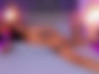Live cam show with NicolleStark - Bedroom on CSO-WL