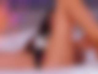 Live cam show with NicolleStark - Handjob on TeamSkeetLive