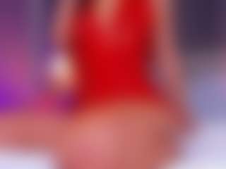 Live cam show with NicolleStark - Thong on Milfs Live