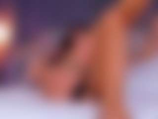 Live cam show with NicolleStark - Handjob on sexylivex.com