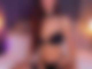 Live cam show with NicolleStark - Joi on eurowanks.com