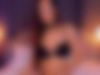Live cam show with NicolleStark - Domination on Gym Cam Girls