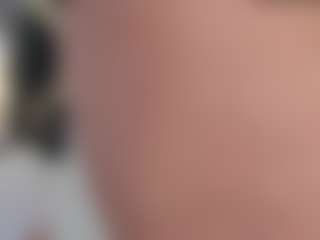 Live cam show with Adele-CruzzH - Bondage on Camiplay Live