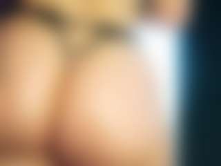 Live cam show with MesmErisse - Femdom on Lustler
