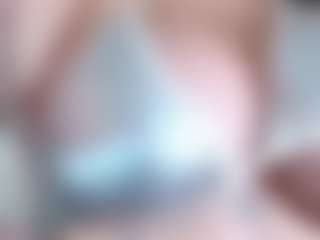 Live cam show with Kylie__Love - Tease Big Tits on sexytreat.net