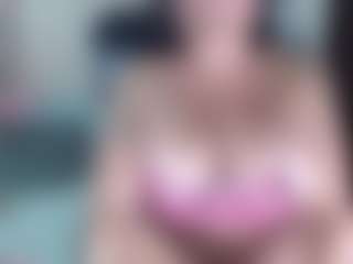 Live cam show with Kylie__Love - Wet on Camsoda
