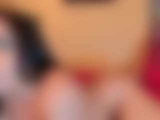 Live cam show with Marcela Davila - Average on Camsoda