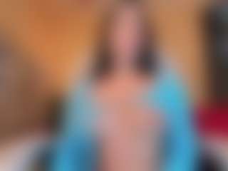 Live cam show with Marcela Davila - Spank on googirlz
