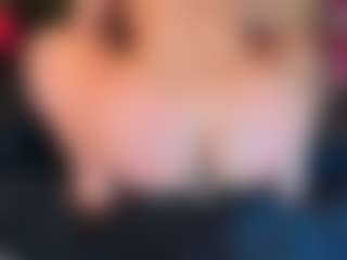 Live cam show with Marcela Davila - Big Tits on Dare Cams