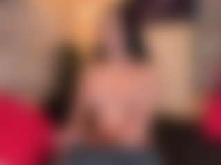 Live cam show with Marcela Davila - Bedroom on xheatlive.com