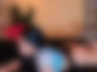 Live cam show with Marcela Davila - Bedroom on Camsoda