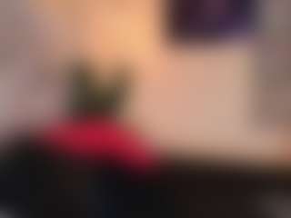 Live cam show with Marcela Davila - Spank on Hubzter Live