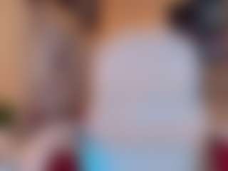 Live cam show with Marcela Davila - Spank on CamwithHer