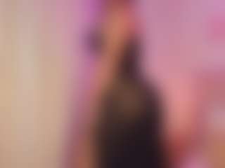 Live cam show with Sara Moore - Brown Hair on mypornchat.com