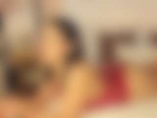 Live cam show with Sara Moore - Deepthroat on Camsoda