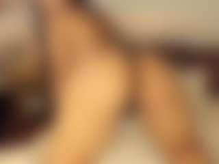 Sara Moore's Live Sex Cam Show