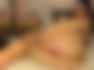 Sara Moore's Live Sex Cam Show