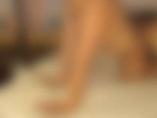 Sara Moore's Live Sex Cam Show