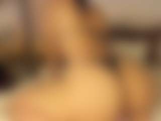 Sara Moore's Live Sex Cam Show