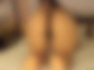 Sara Moore's Live Sex Cam Show