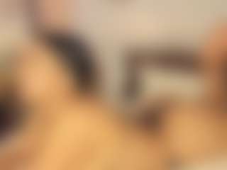Sara Moore's Live Sex Cam Show