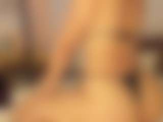 Sara Moore's Live Sex Cam Show