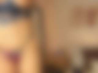 Sara Moore's Live Sex Cam Show