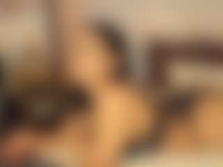 Sara Moore's Live Sex Cam Show