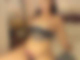 Sara Moore's Live Sex Cam Show