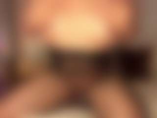 Sara Moore's Live Sex Cam Show