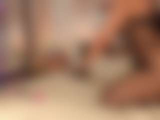 Sara Moore's Live Sex Cam Show