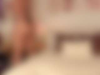 Sara Moore's Live Sex Cam Show